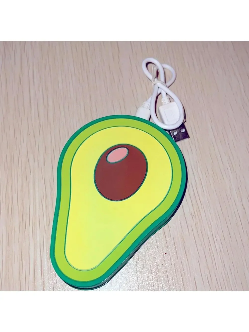 Avocado wireless phone charger w cable